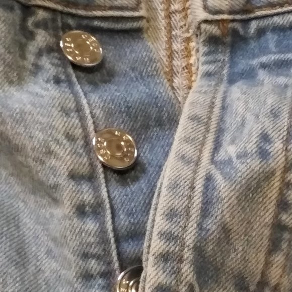 ASOS DESIGN CURVE 5 Pocket Button Fly Straight Leg Light Wash Jean Size 18/32 - Picture 6 of 8